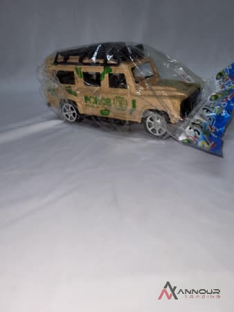 <span style='position: fixed;top: 500px;left: calc( 550px + (100vw - 600px)/2);'></span>
<table width='100%' border='0'>
  <tr>
    <td style='padding: 5px;width: 70%;background-color:#ec0d0d;vertical-align: middle;font-size:35px;height: 102px;border-radius: 20px;'>King Solcier car</td>
    <td class='watch' align='center' style='position: fixed; background-image:url(assets/price.png);background-size: cover;
    font-size: 45px;
    top: 645px;
    left: calc( 460px + (100vw - 600px)/2);
    width: 245px;
    height: 200px;
    text-align: -webkit-center;
    vertical-align: middle;'><div style='padding-top: 90px;transform: rotate(7deg);'><span>30  R</span></div></td>    
  </tr>
</table>